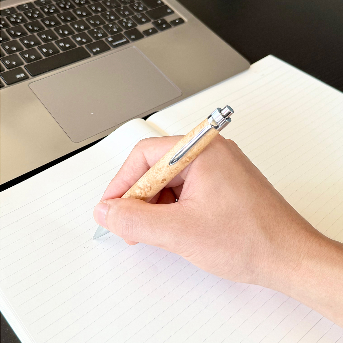 バーズアイメープル【木軸ペン】 - KANAMORI | 兄弟の木軸ペン