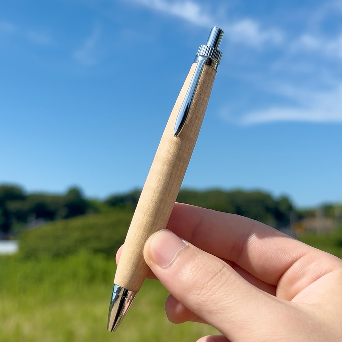 木軸ペン　タイガーメープル　縮杢 メープル（縮杢）【木軸ペン】 - KANAMORI | 兄弟の木軸ペン